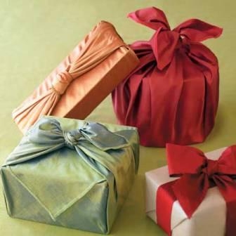Фурошики – японская техника упаковки подарков